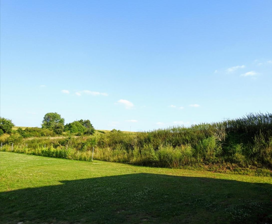 Apartmany Vinarstvi Klucov Lstibor Екстер'єр фото
