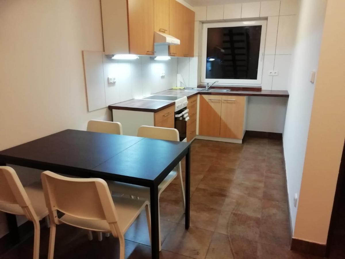 Apartmany Vinarstvi Klucov Lstibor Екстер'єр фото