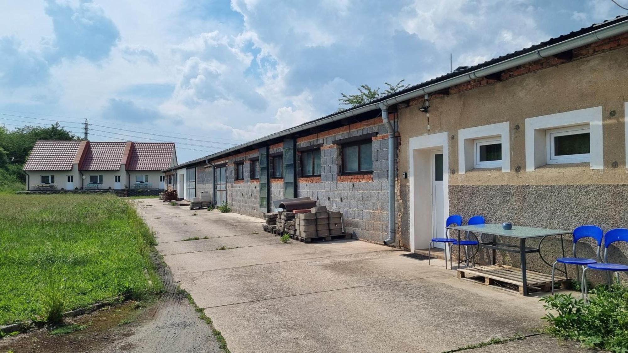 Apartmany Vinarstvi Klucov Lstibor Екстер'єр фото